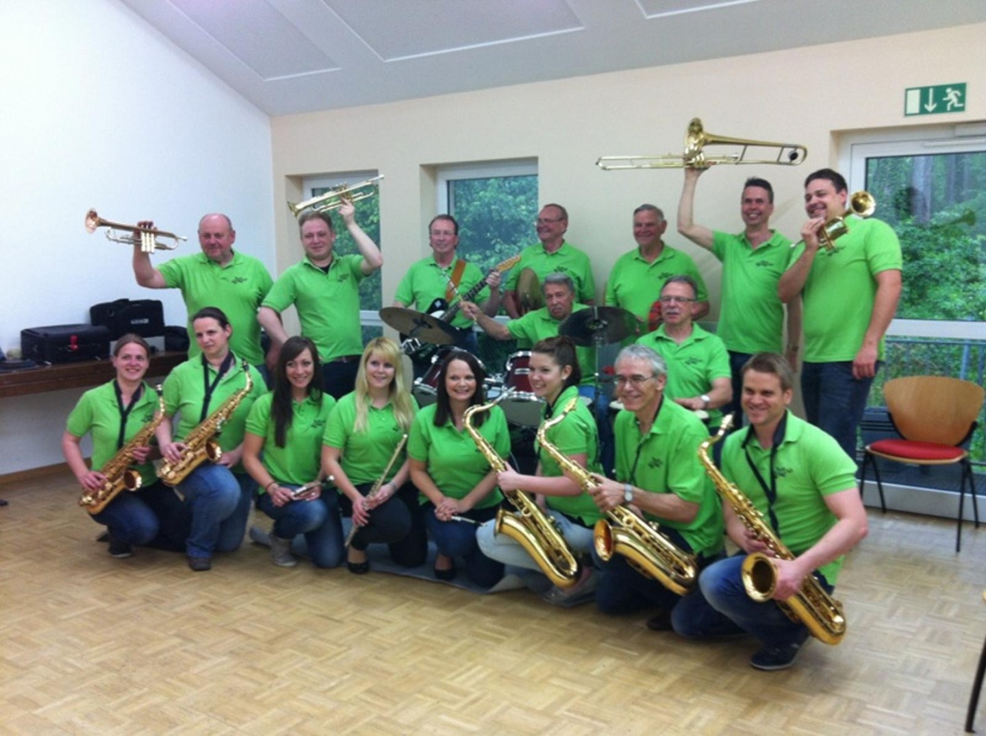 FrogNBeatz grüne Shirts